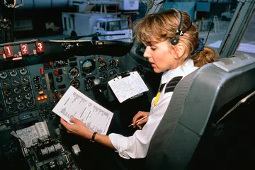 Faster Pathways to High-Paying Aviation Careers